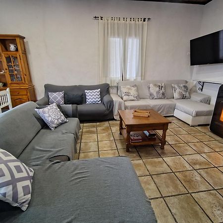 Urda Los Laureles Casa Rural الغرفة الصورة